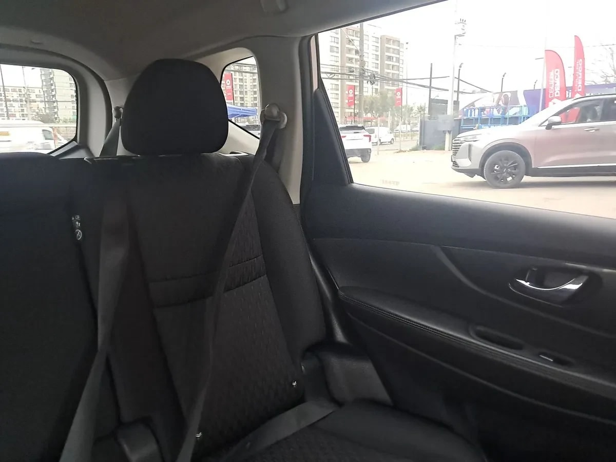 Nissan X-Trail 2.5 Sense 4x2 Cvt At 5p año 2018