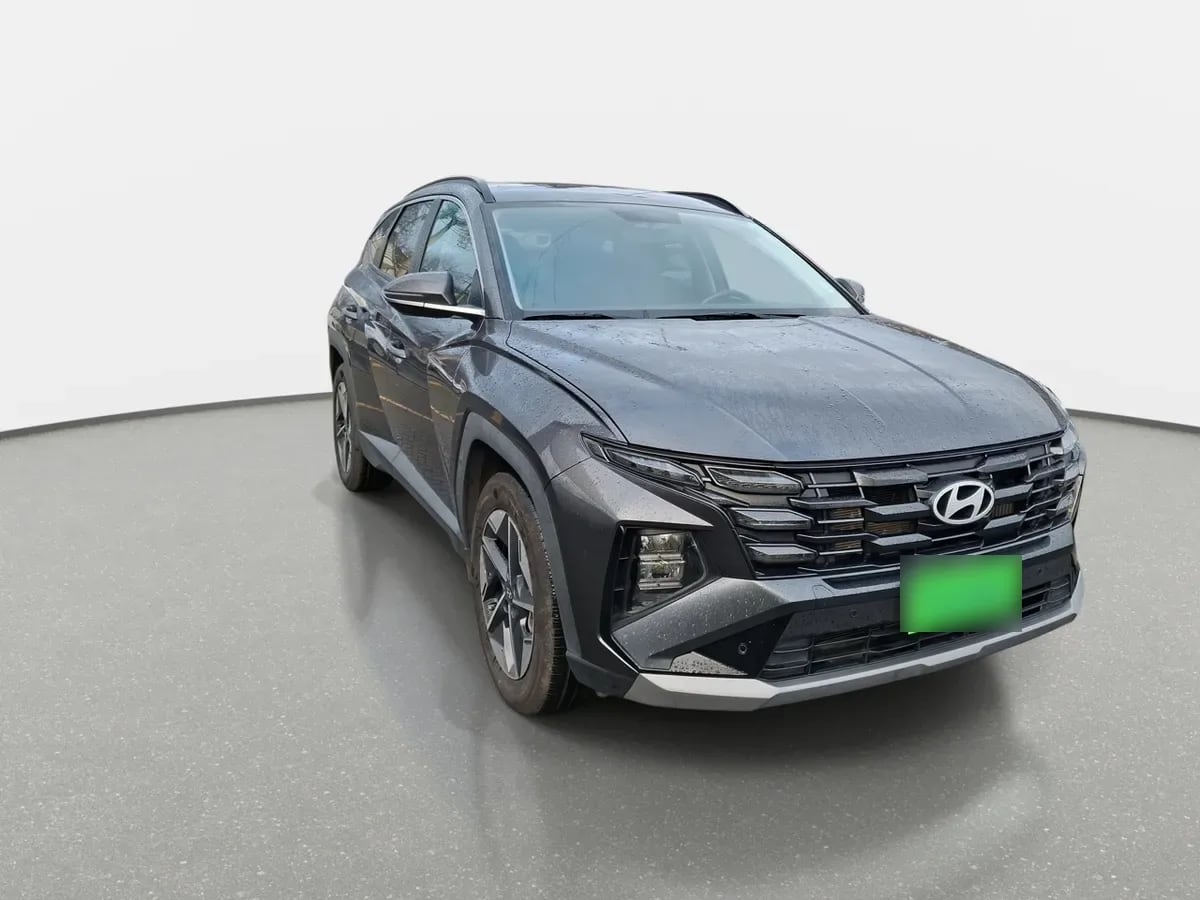 Hyundai Tucson 2.0 Nx4 Plus Fl Diesel 4wd At 5p año 2025