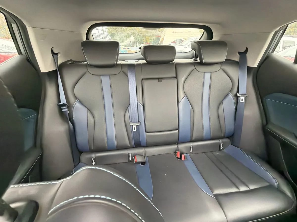 GAC Emzoom 1.5t Gl R-Style 4x2 At 5p año 2025
