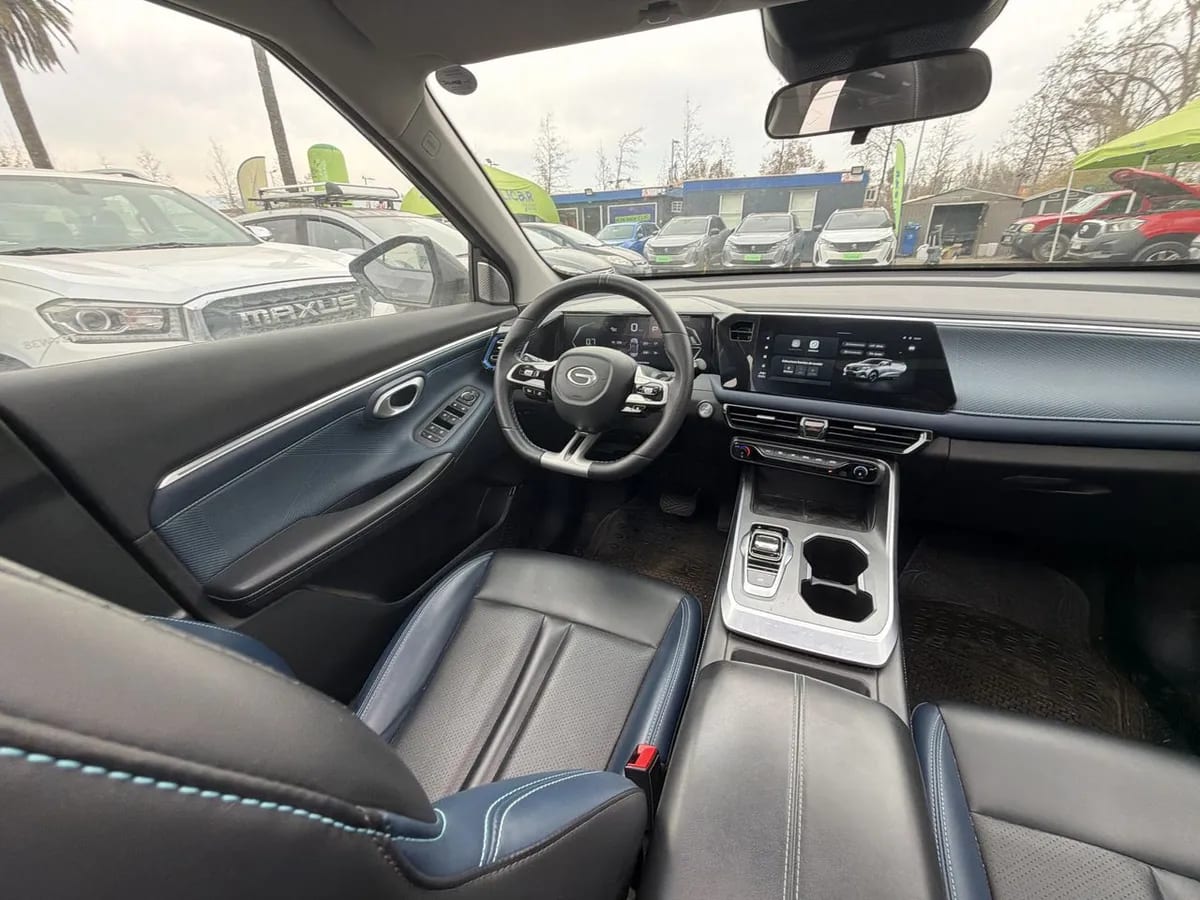 GAC Emzoom 1.5t Gl R-Style 4x2 At 5p año 2025