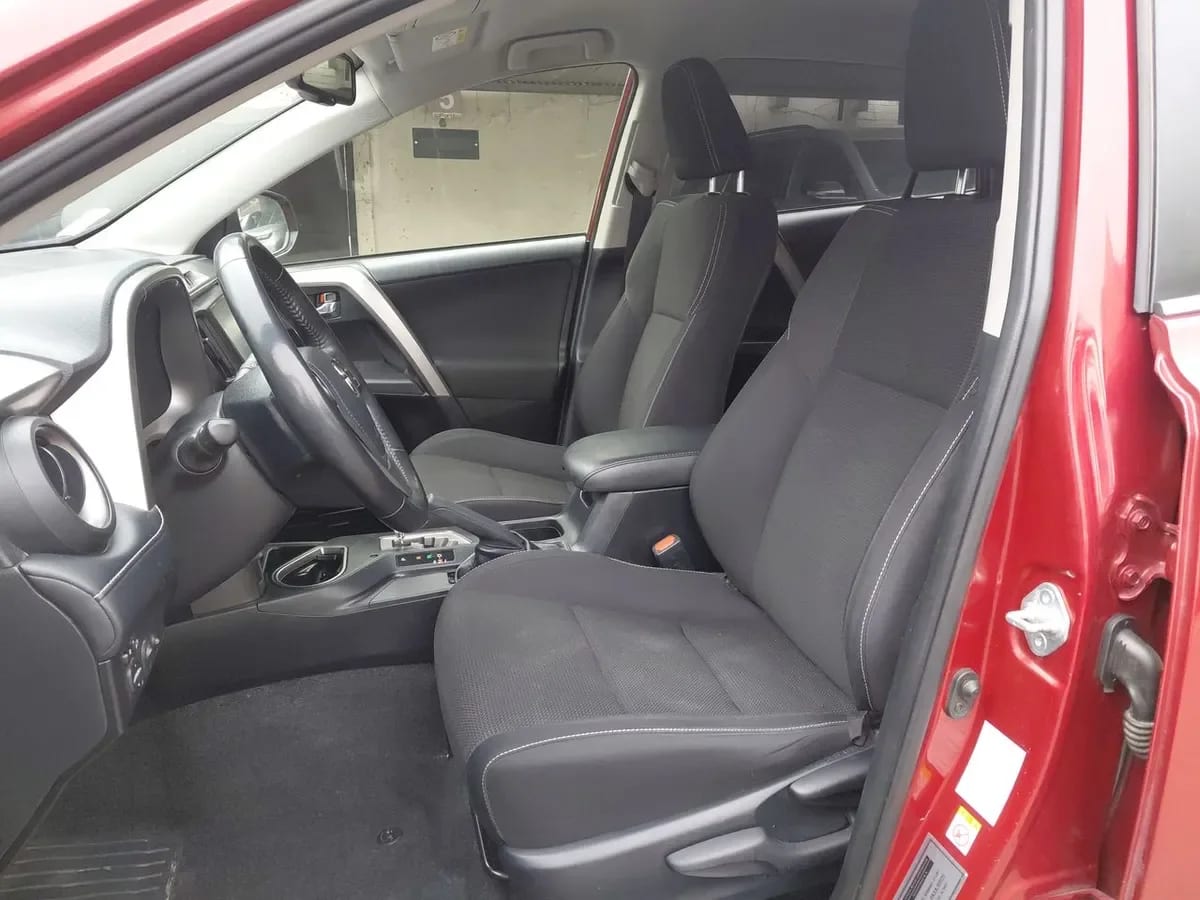 Toyota Rav 4 2.0 4x2 Super Lujo Cvt At 5p año 2019