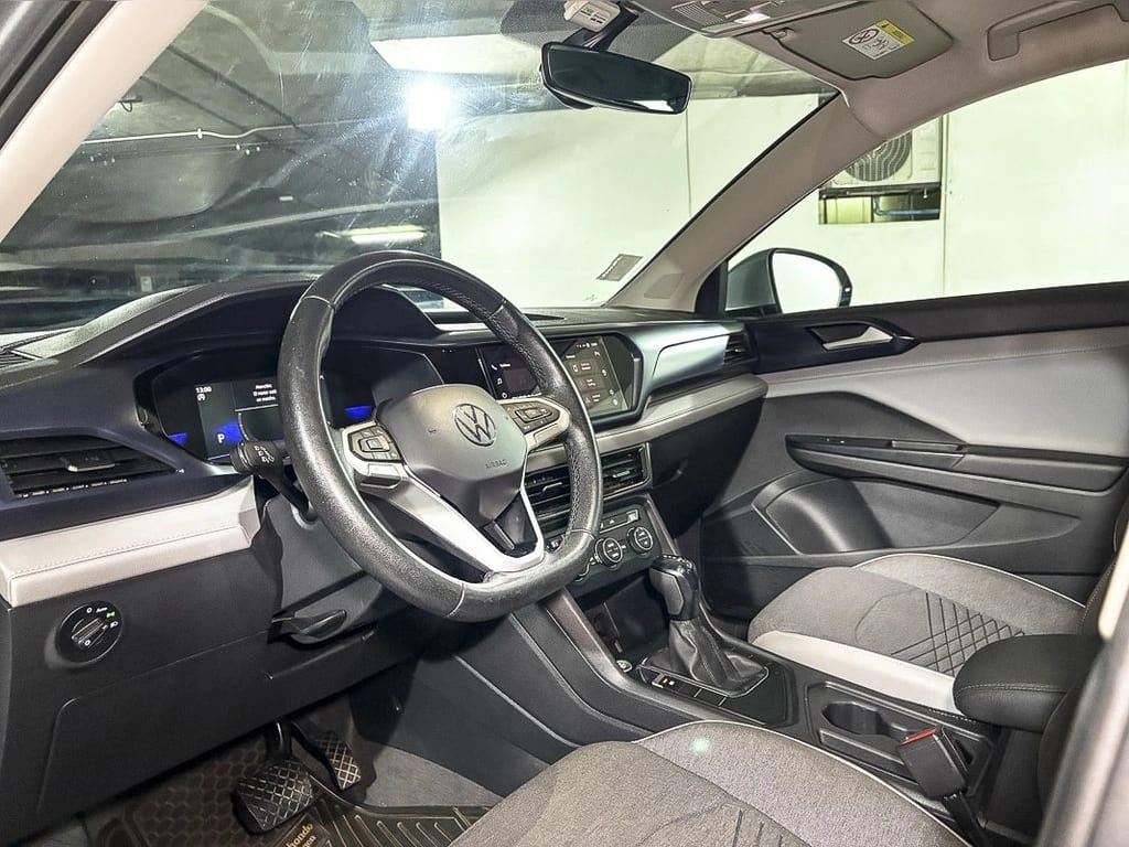 Volkswagen Taos 1.4 Tsi Comfortline At año 2022