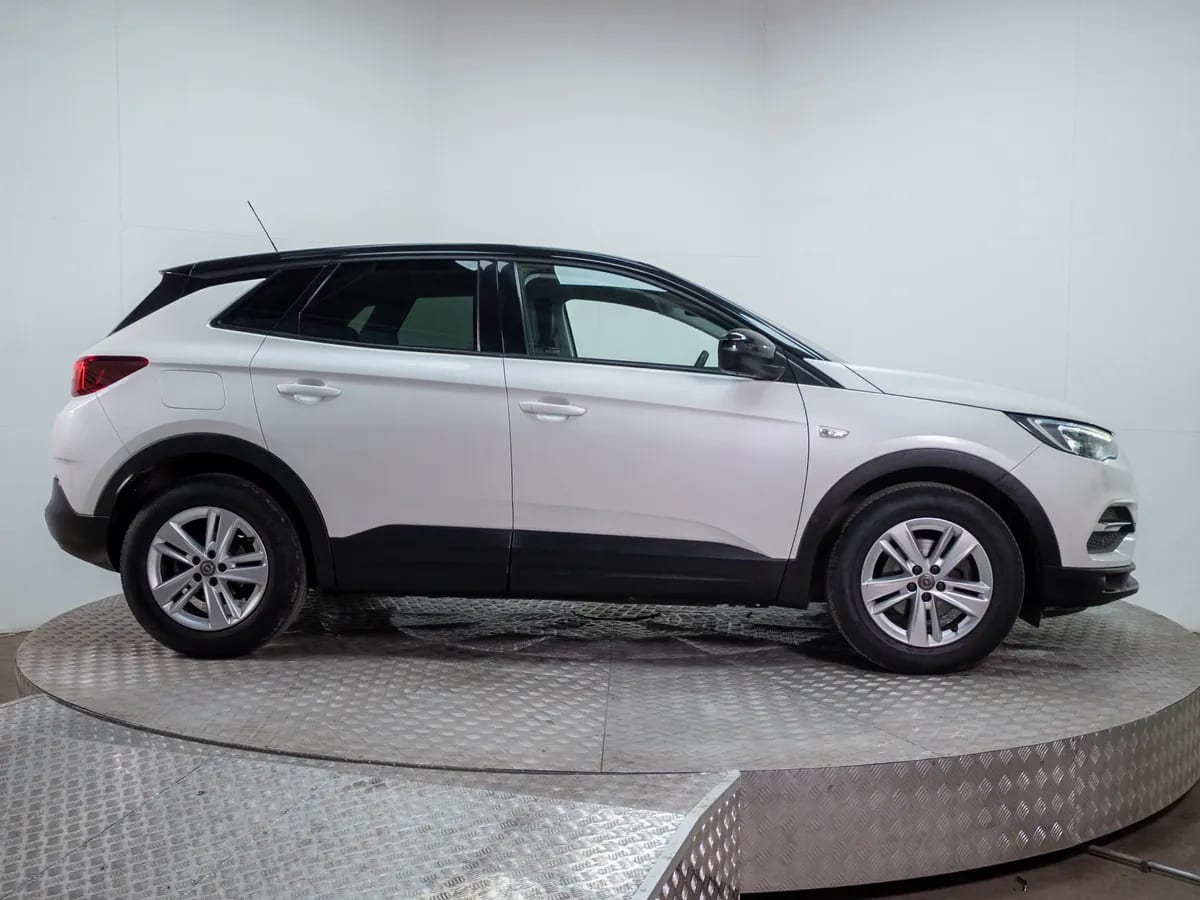 Opel Crossland X 1.2 X Editiont Mt año 2022