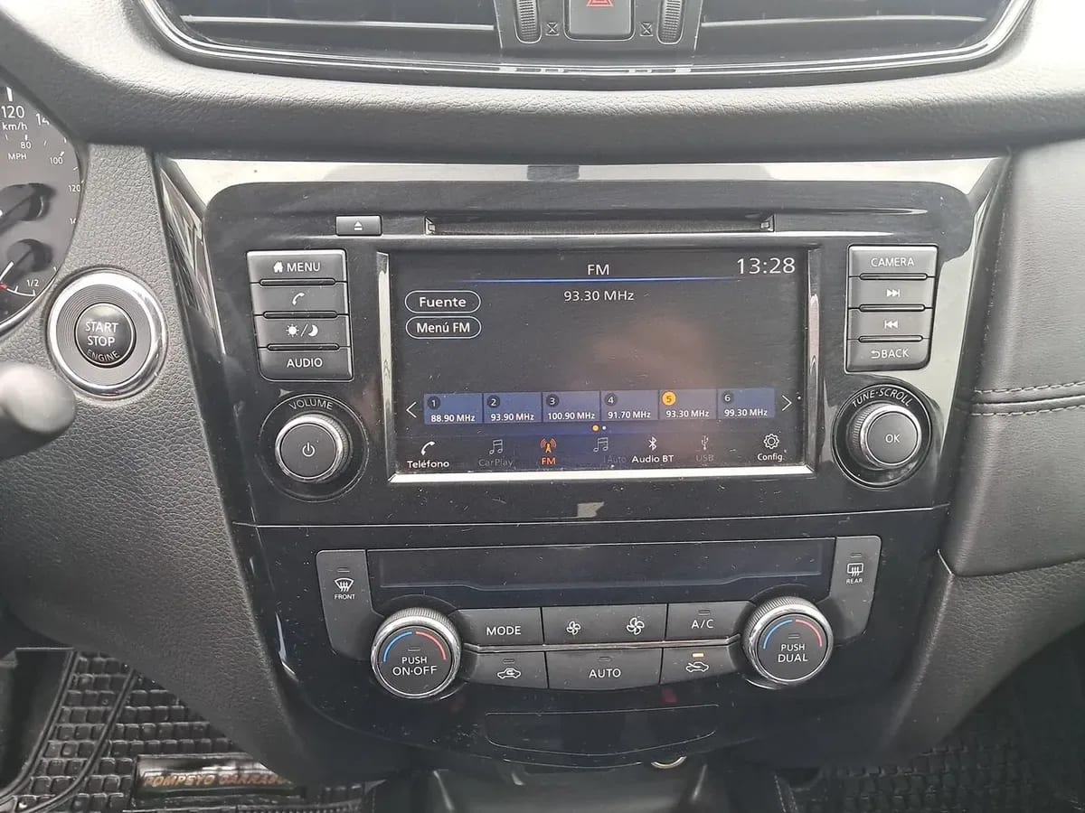 Nissan X-Trail 2.5 Advance Mc 4x2 Cvt At 5p año 2022