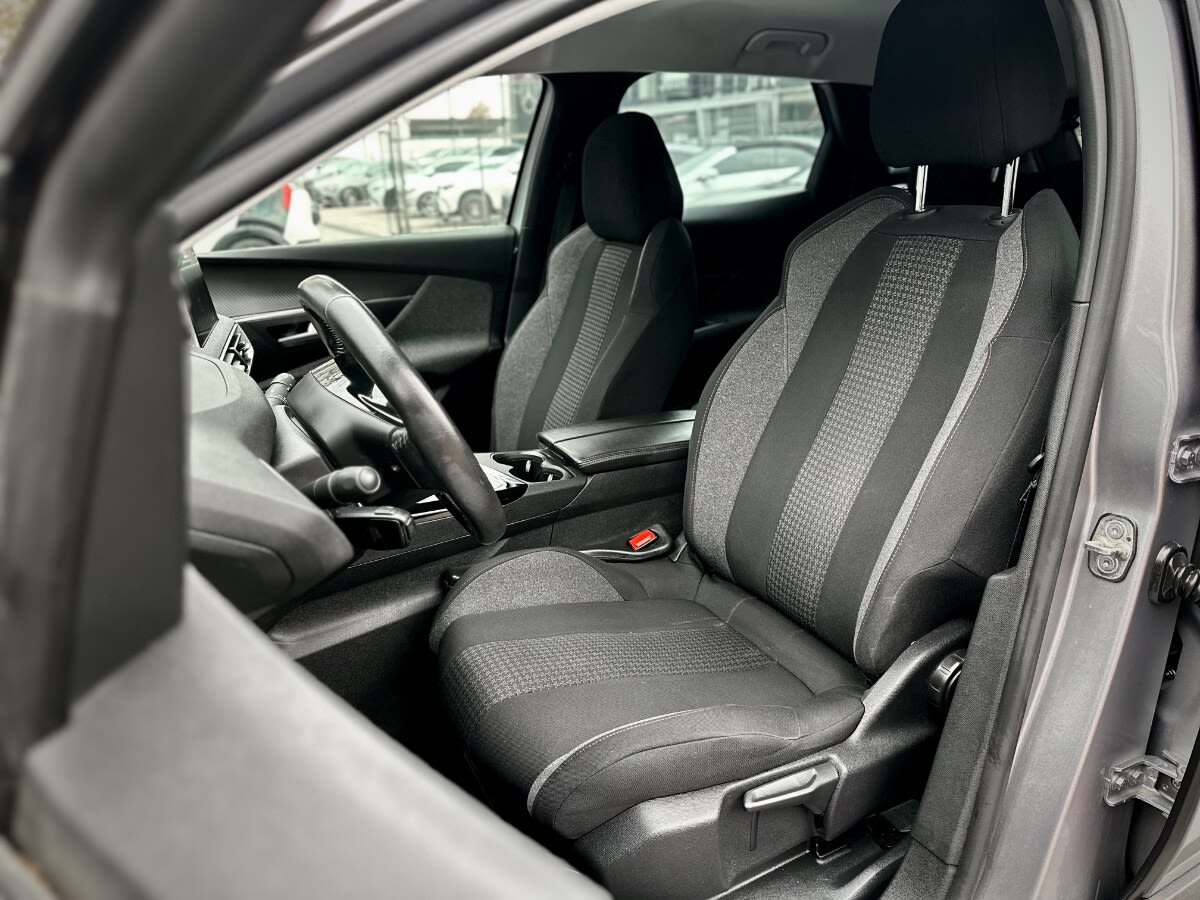 Peugeot 3008 Active Pack año 2022