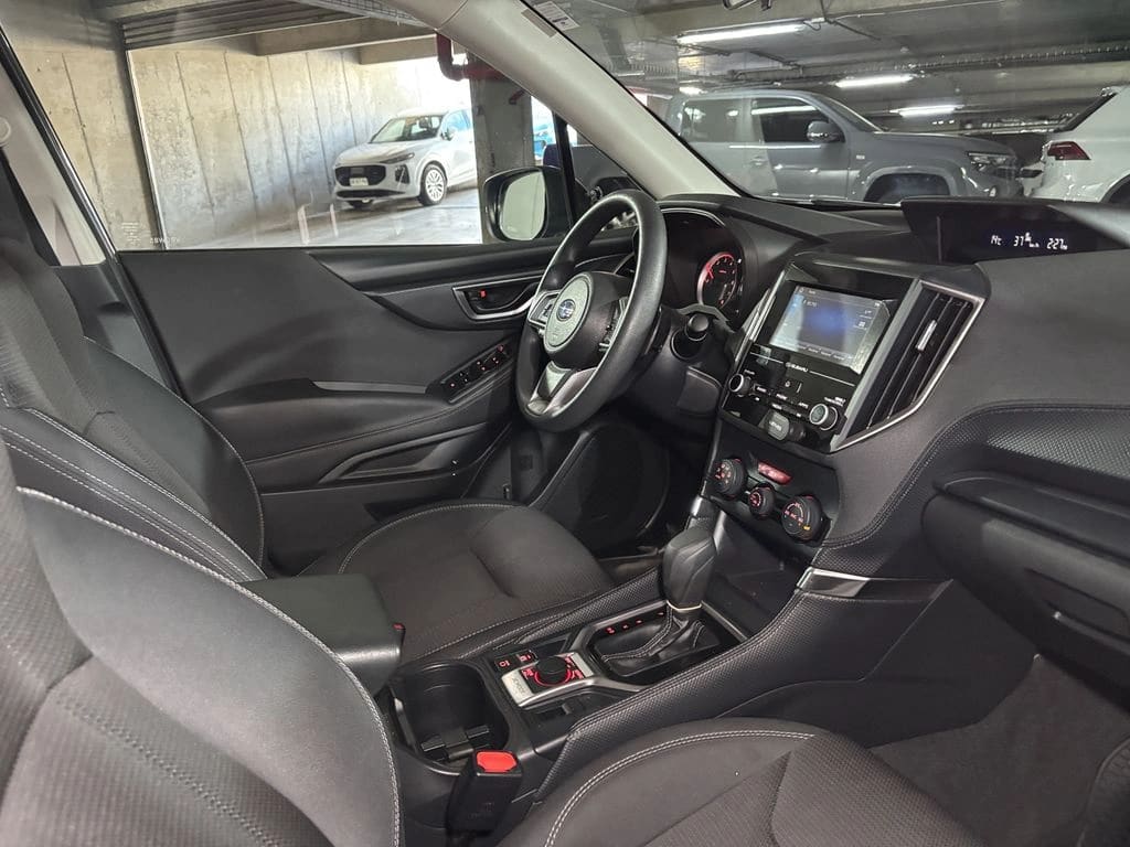Subaru Forester 2.0i X Awd At 5p año 2025
