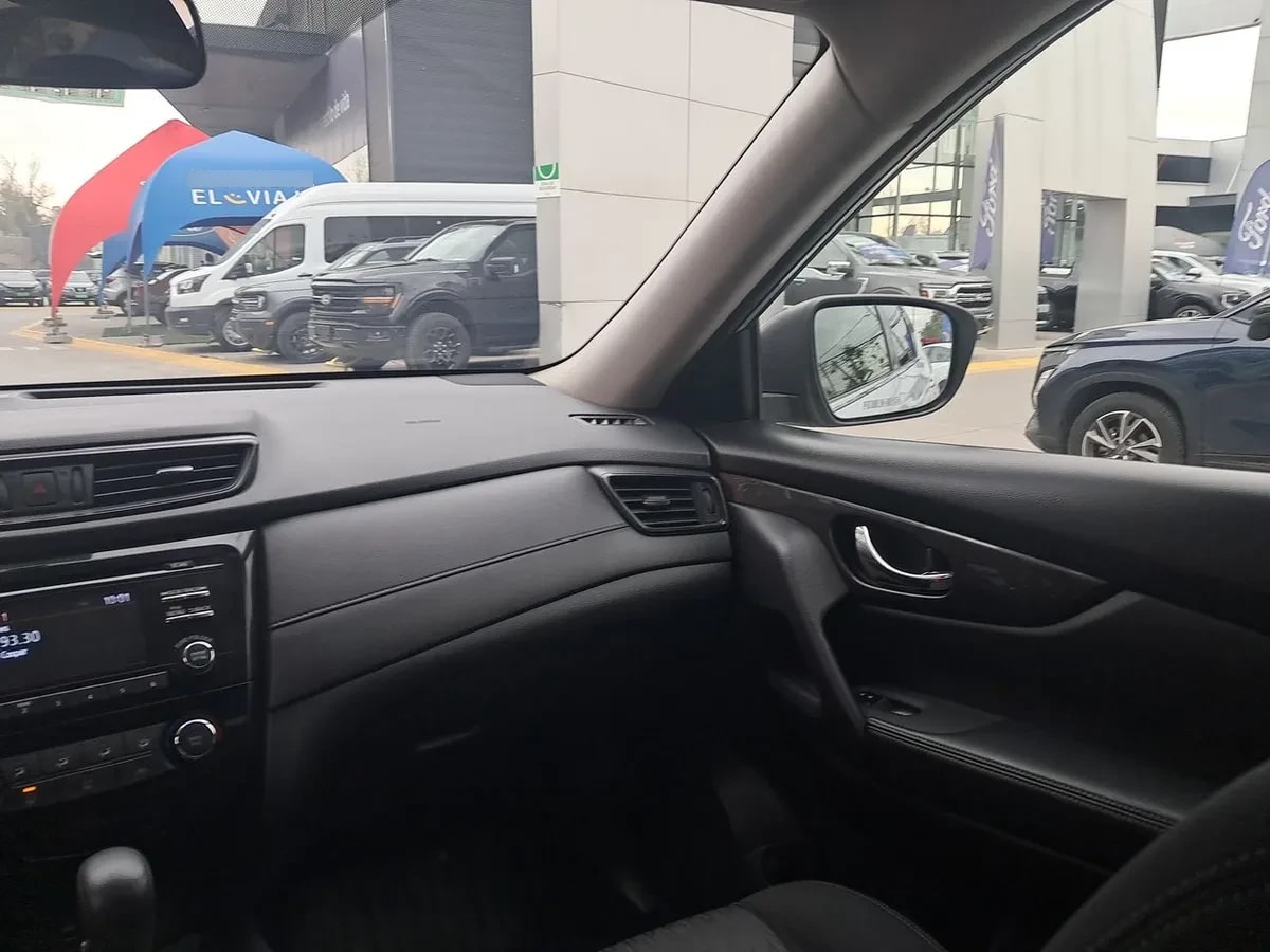Nissan X-Trail 2.5 Sense 4x2 Cvt At 5p año 2018