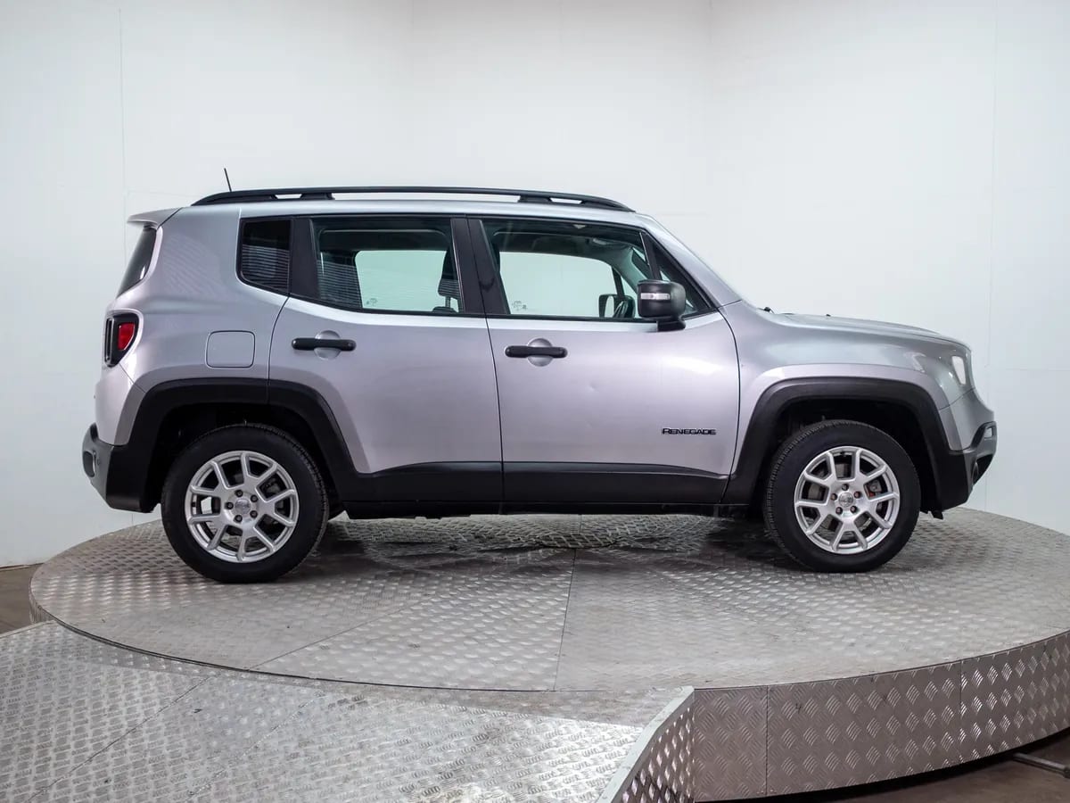 Jeep Renegade Renegade 1.8 Sport Lx Mt año 2022