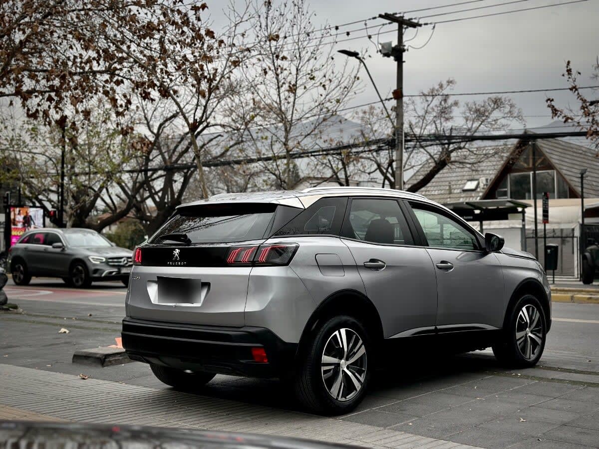 Peugeot 3008 Active Pack año 2022