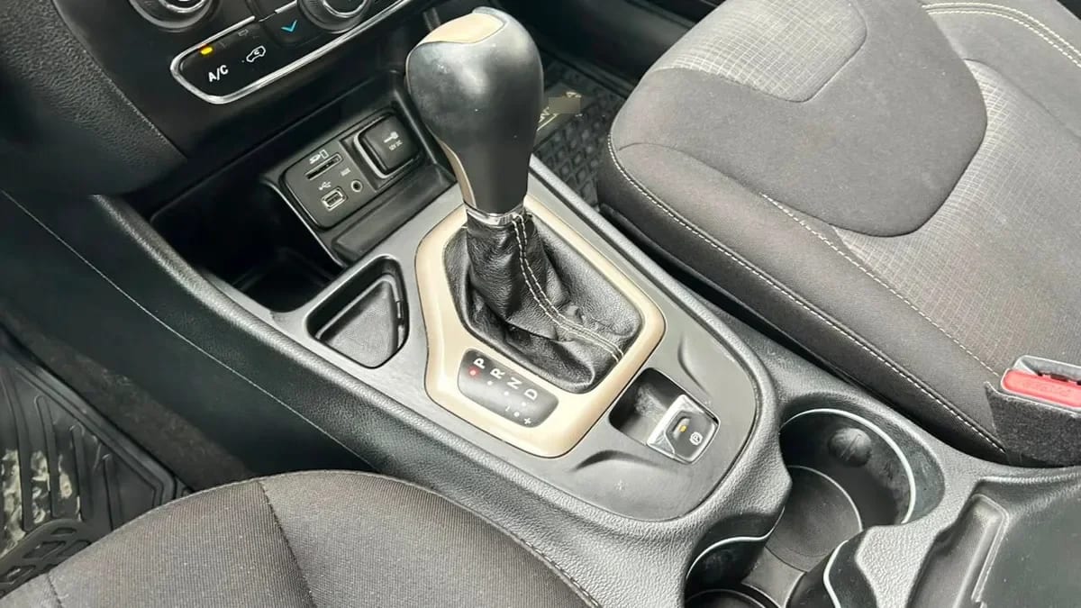 Jeep Cherokee Longitude 2.4 Aut año 2016