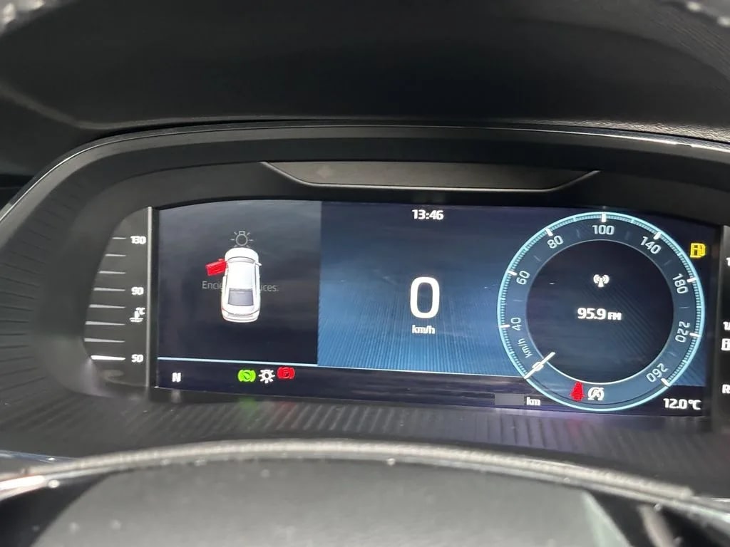 Skoda Octavia 1.4 Tsi At - Design año 2025