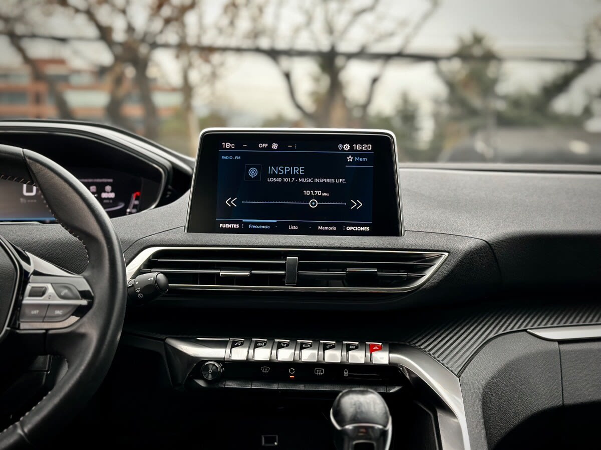 Peugeot 3008 Active Pack año 2022