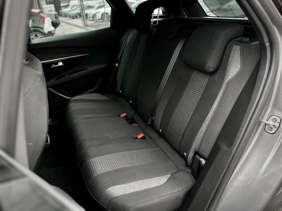 Peugeot 3008 Active Pack año 2022