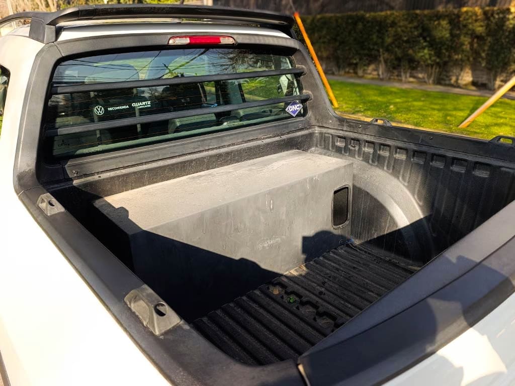 Volkswagen Saveiro 1.6 año 2022