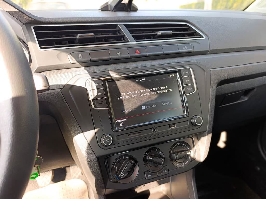 Volkswagen Saveiro 1.6 año 2022