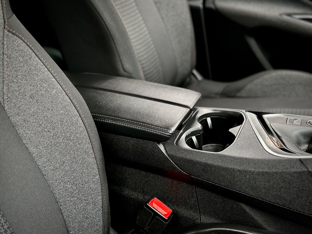 Peugeot 3008 Active Pack año 2022