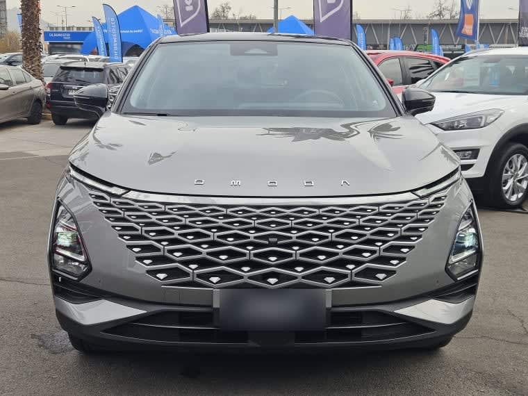 Omoda C5 Luxury 4x2 5p 1.5 Aut año 2026