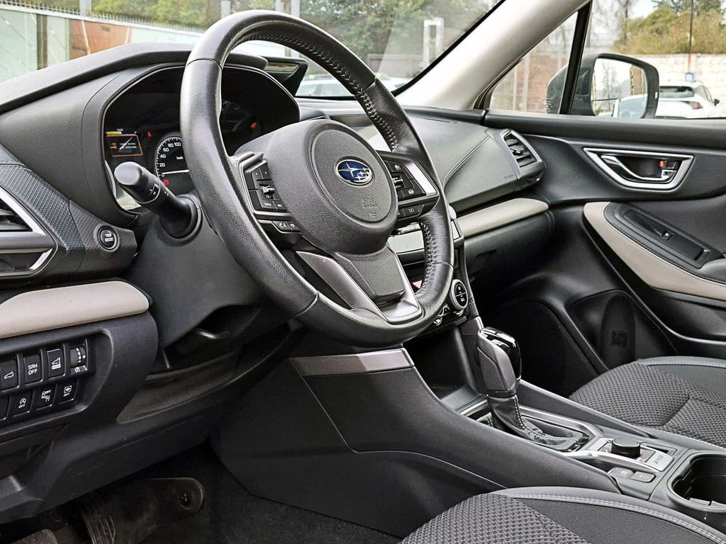 Subaru Forester 2.5 Dynamic Eyesight At 4x4 año 2022