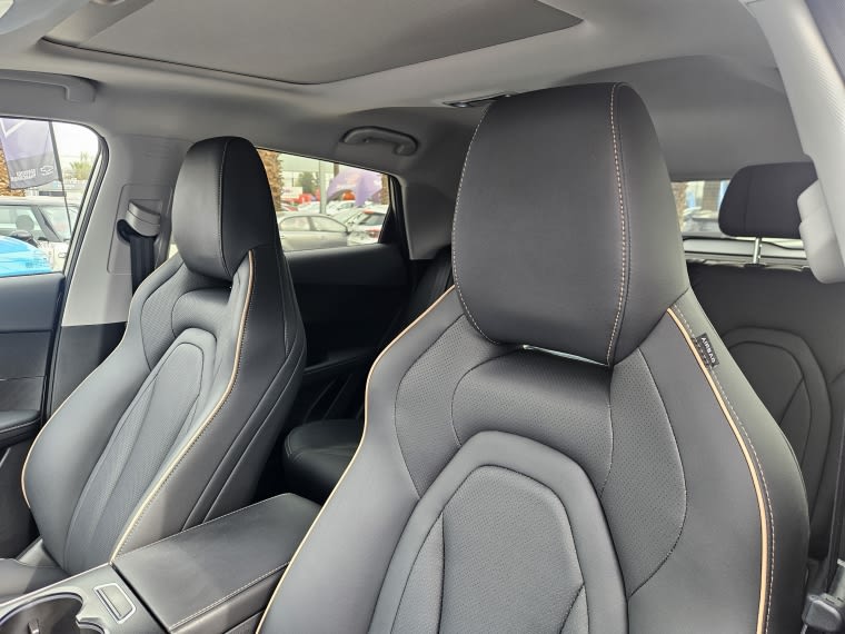 Omoda C5 Luxury 4x2 5p 1.5 Aut año 2026