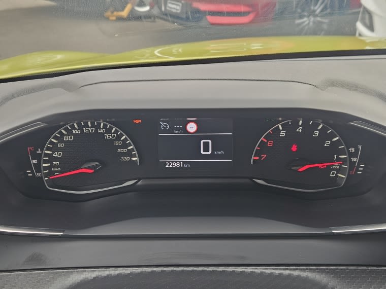 Peugeot 208 Active Puretech 100 Mt año 2025