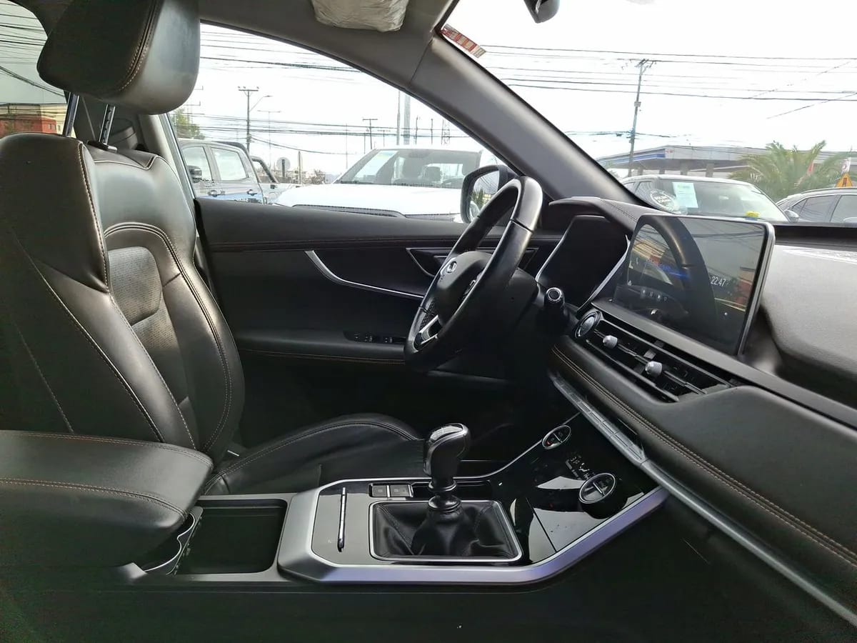 Chery Tiggo 8 1.5t Gls 4x2 Mt 5p año 2022