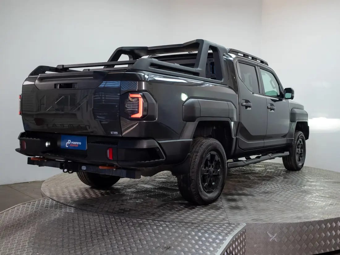 Kia Tasman Tasman X-Pro 2.2t Dsl 8at 4x4 Full año 2025