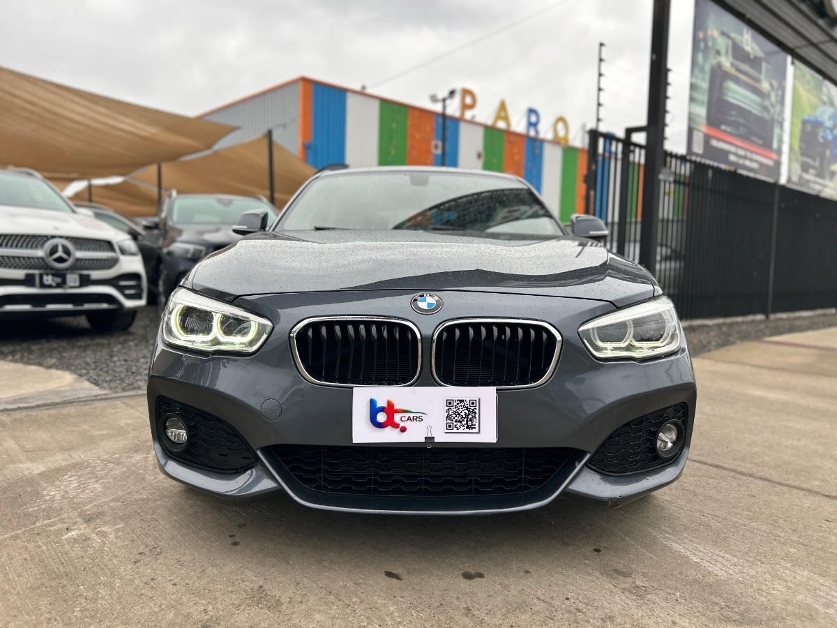 Bmw 120i Sport Lci 2.0 Aut año 2017