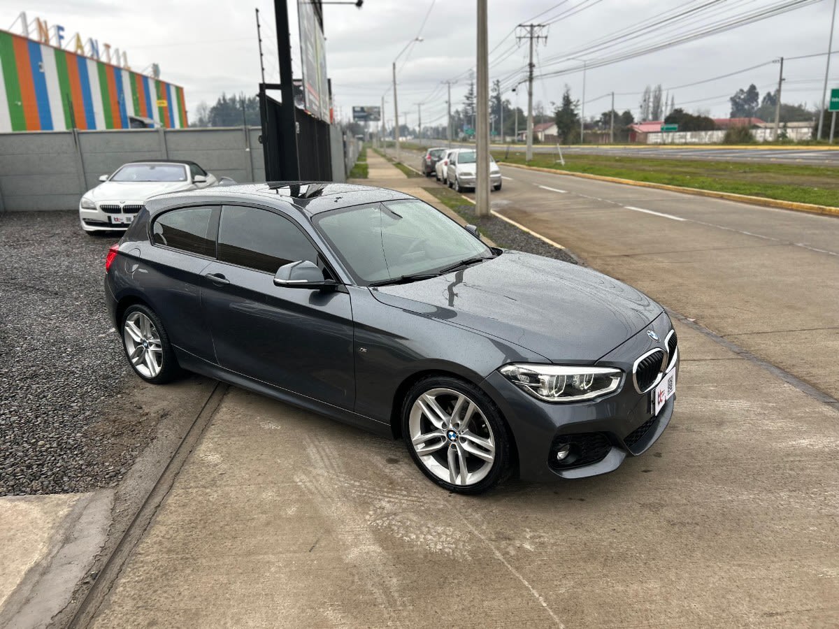 Bmw 120i Sport Lci 2.0 Aut año 2017