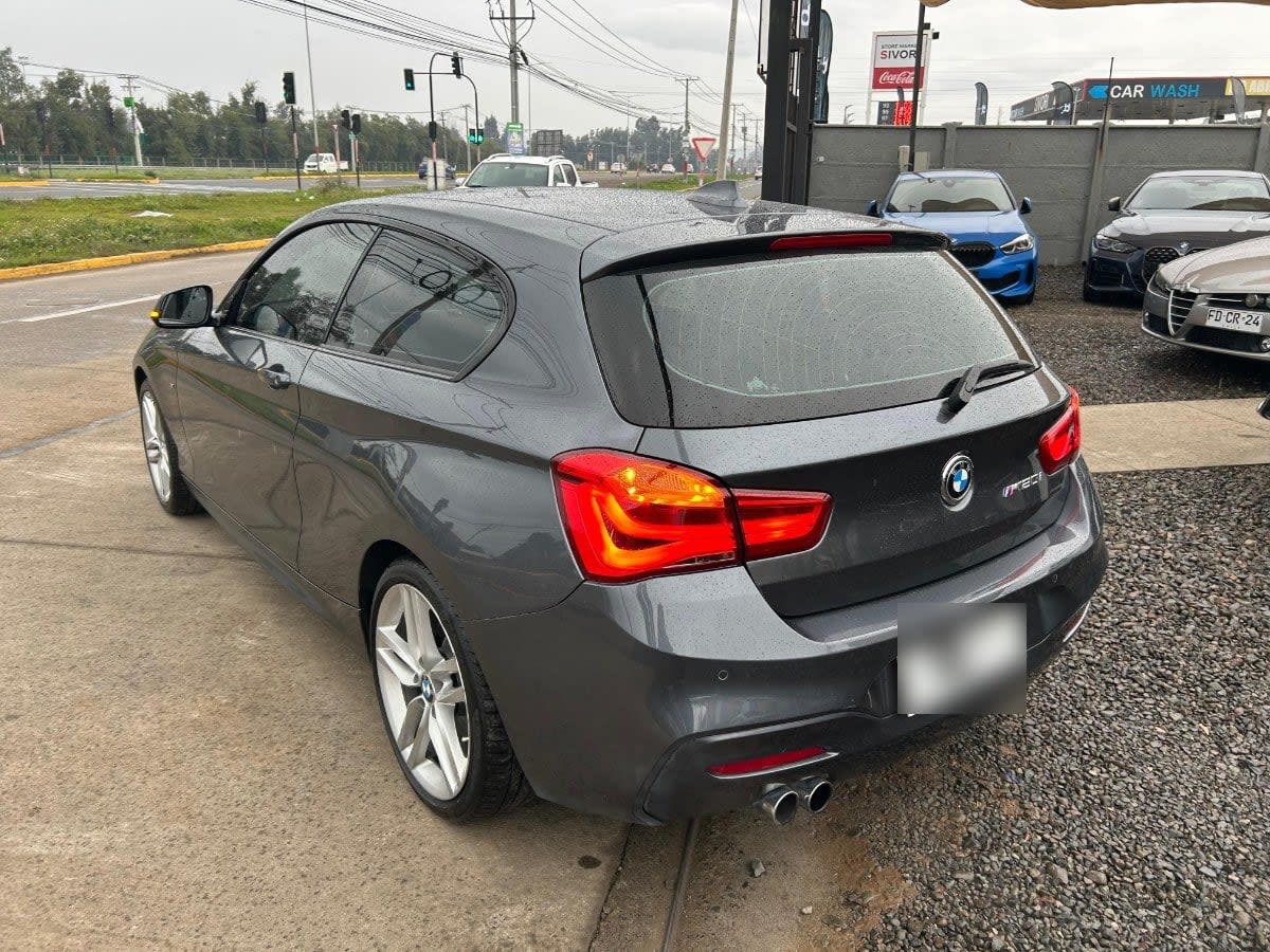 Bmw 120i Sport Lci 2.0 Aut año 2017