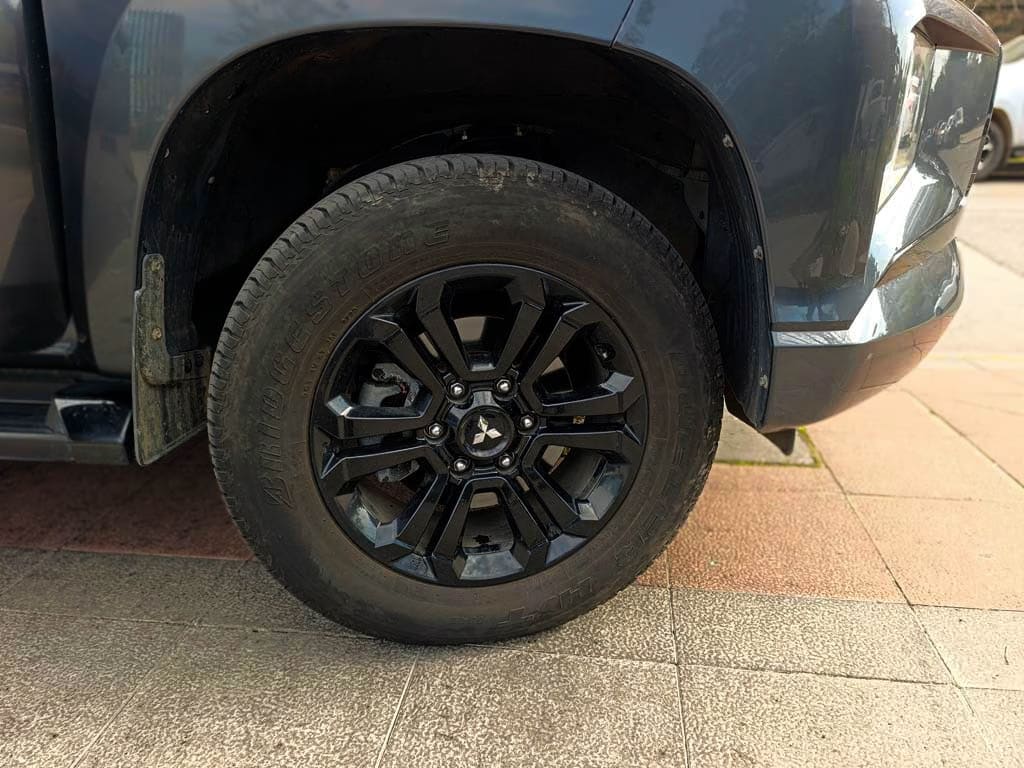Mitsubishi L200 Dakar año 2024
