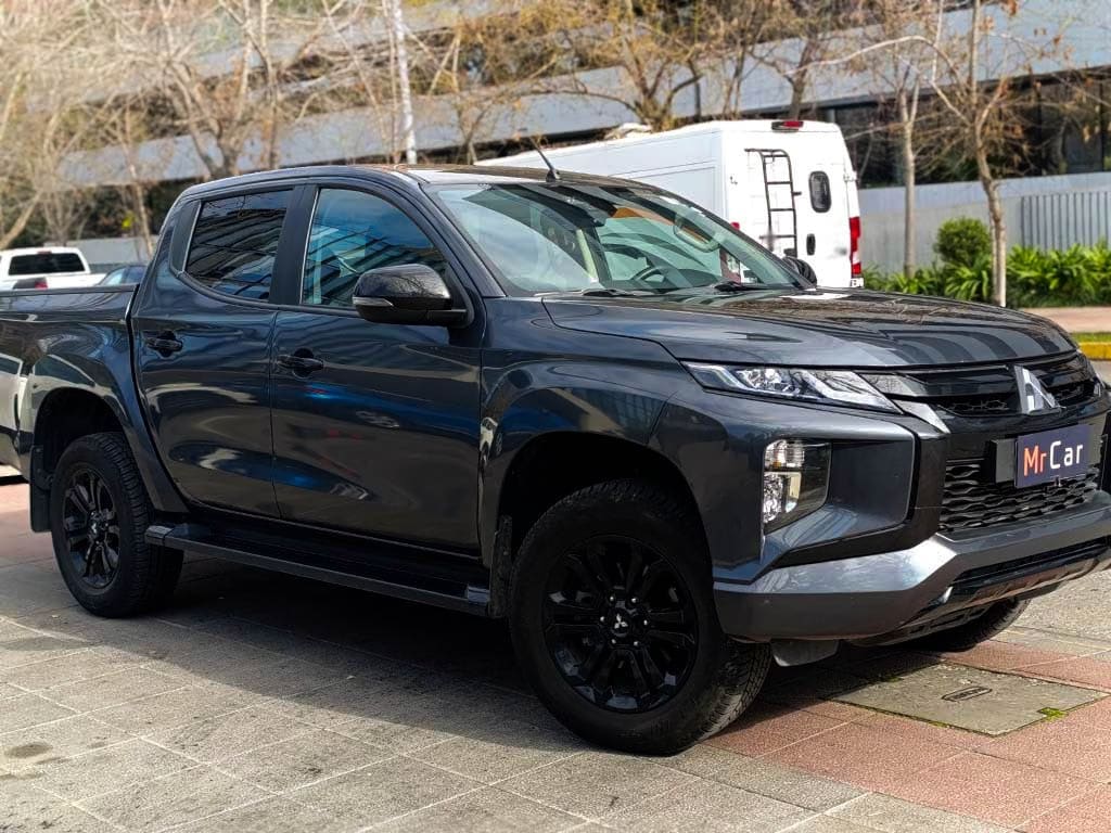 Mitsubishi L200 Dakar año 2024