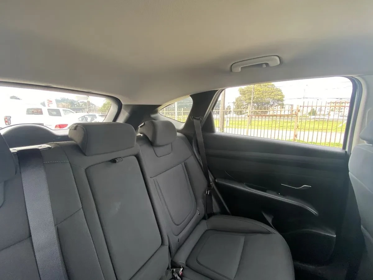 Hyundai Tucson 2.0 Nx4 Plus Fl Diesel 4wd At 5p año 2025