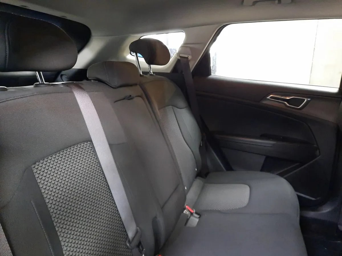 Kia Sportage 2.0 Ex Dies 2wd 8at 5p año 2025