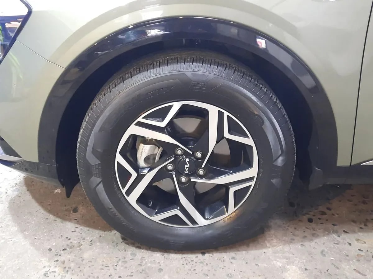 Kia Sportage 2.0 Ex Dies 2wd 8at 5p año 2025