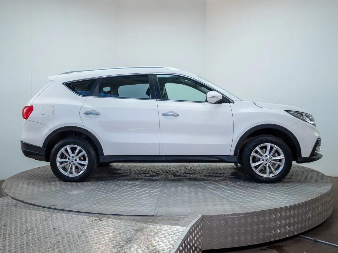 DFSK Suv 580 580 1.8 Comfort Mt año 2024