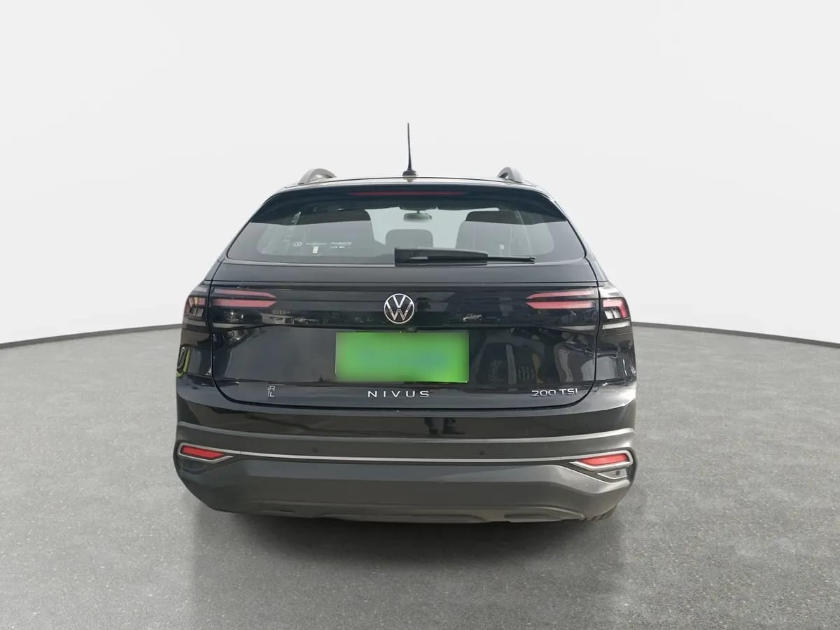 Volkswagen Nivus 1.0 Tsi Comfortline 4x2 At 5p año 2023