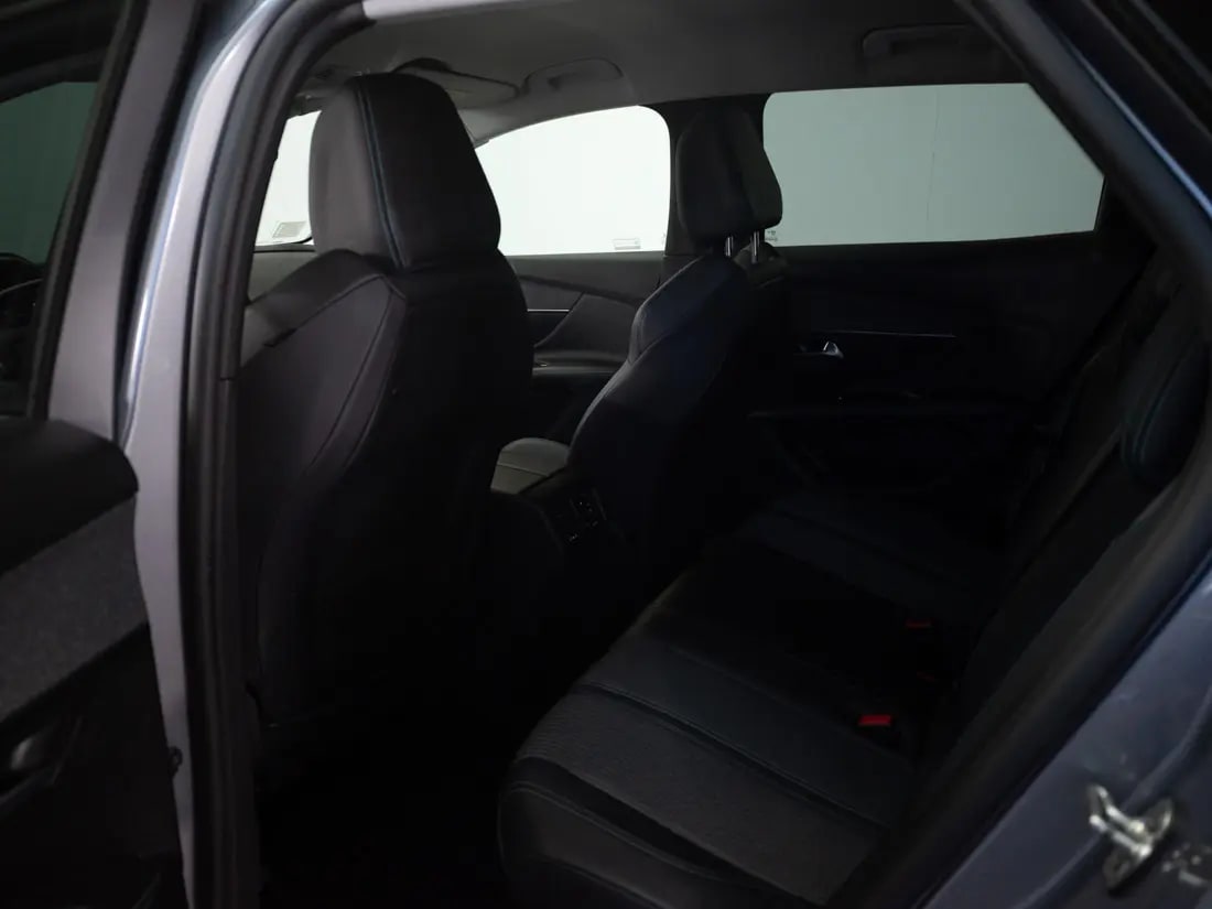 Peugeot 3008 3008 1.6 Allure Pack Thp 165 At año 2022