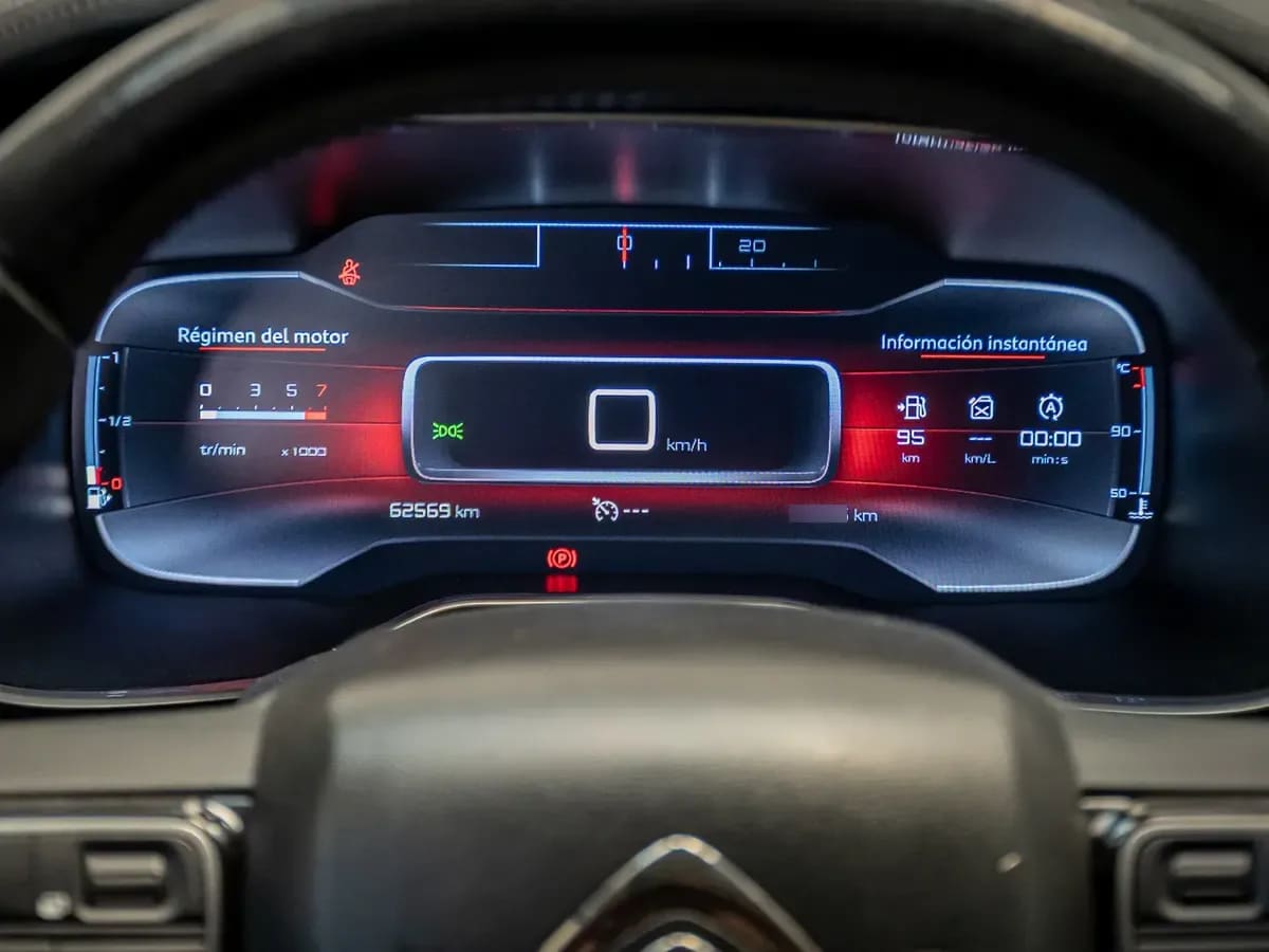 Citroen C5 Aircross 1.5 Aircross Bluehdi 130 S&amp;s Live Mt Diesel año 2021