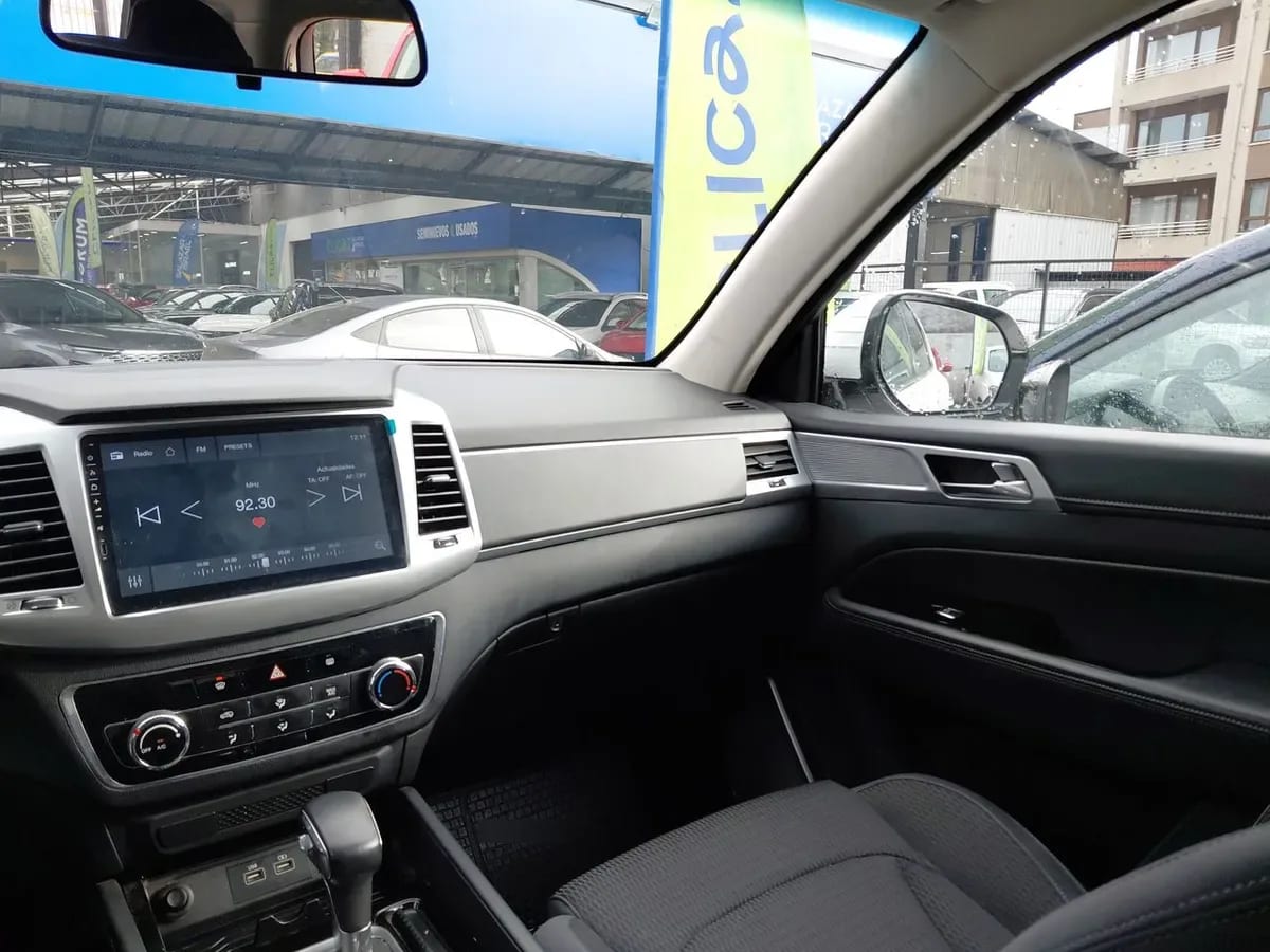 Ssangyong Rexton 2.0t Lx Awd 6ab 6at 5p año 2023