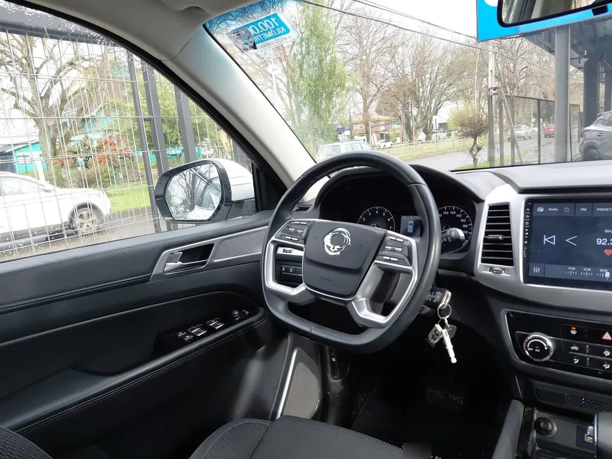 Ssangyong Rexton 2.0t Lx Awd 6ab 6at 5p año 2023