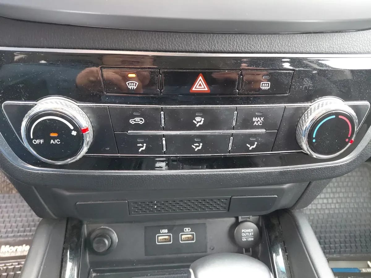 Ssangyong Rexton 2.0t Lx Awd 6ab 6at 5p año 2023