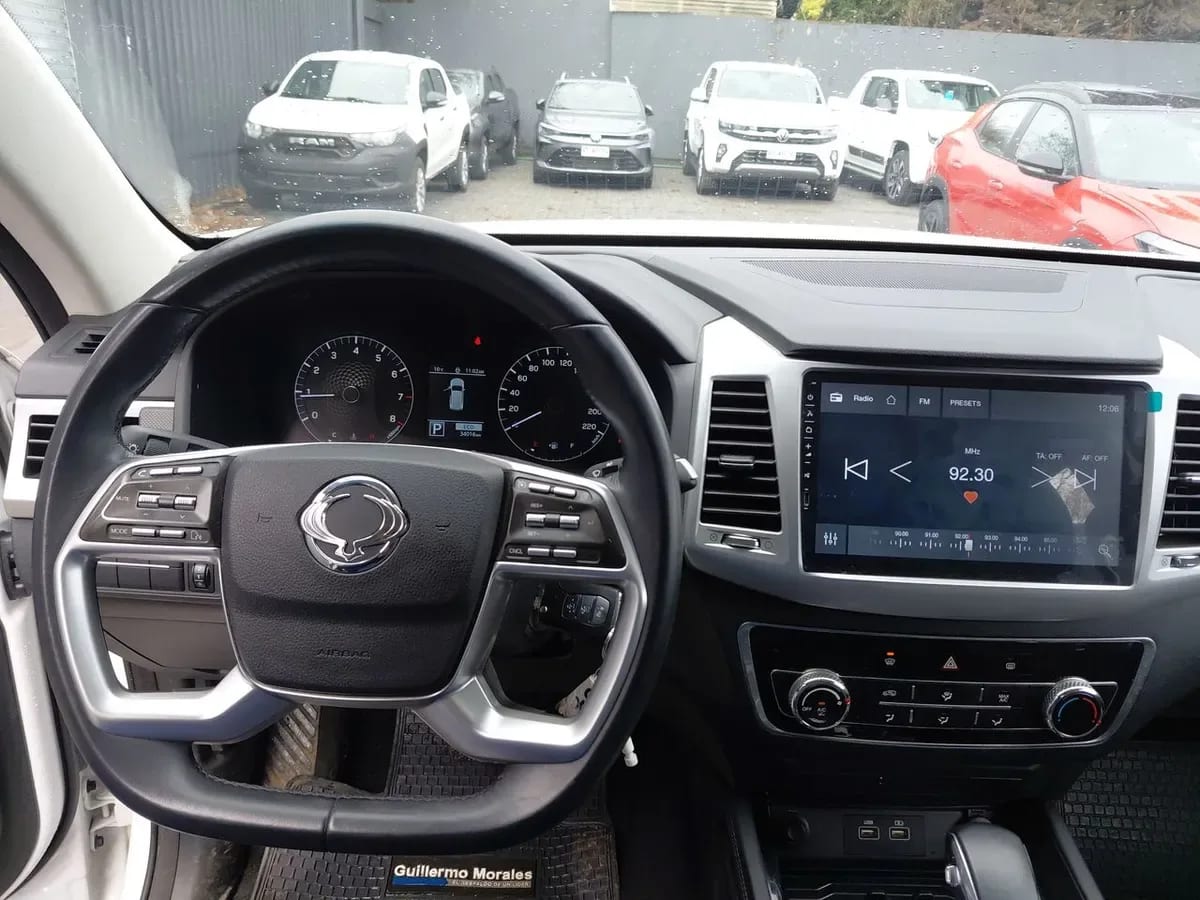 Ssangyong Rexton 2.0t Lx Awd 6ab 6at 5p año 2023