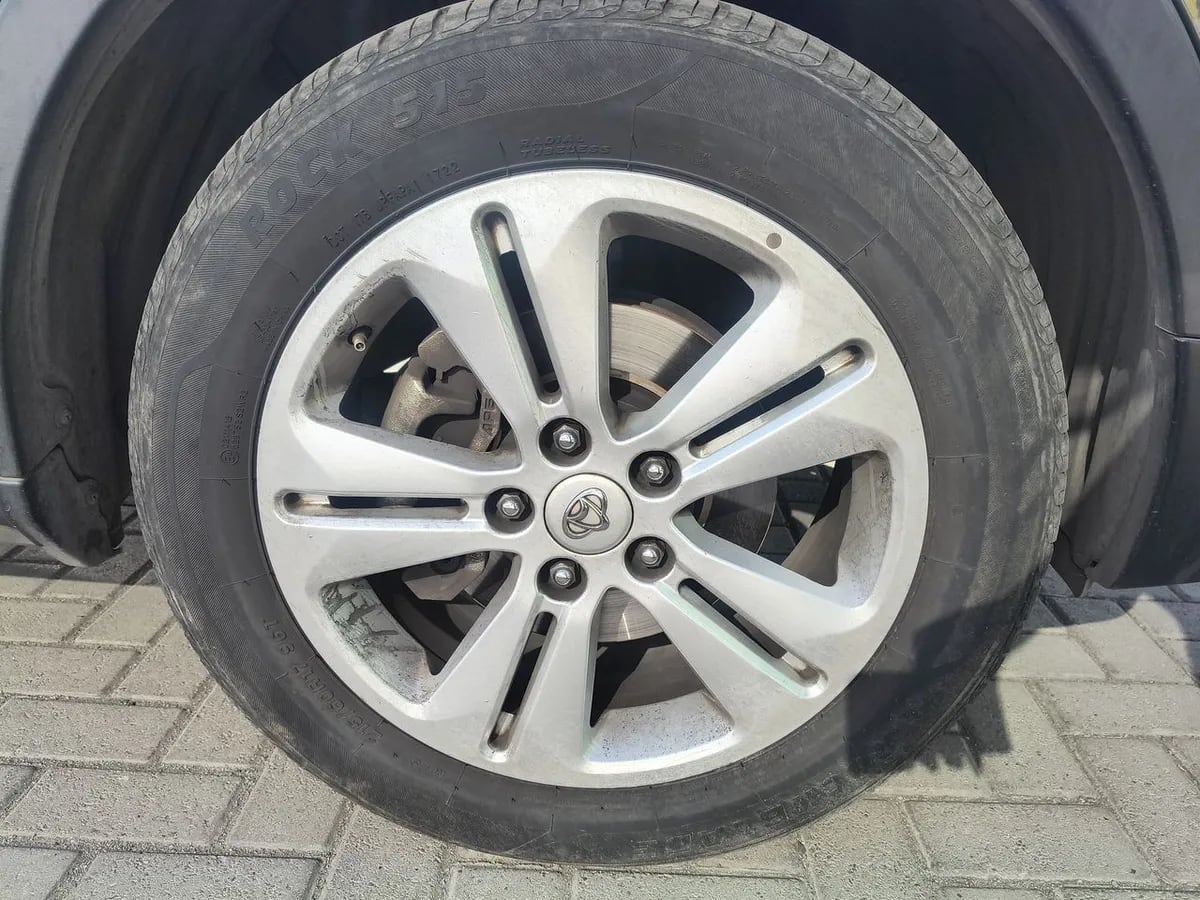 Changan Cx70 1.6 Luxury 4x2 Mt 5p año 2019
