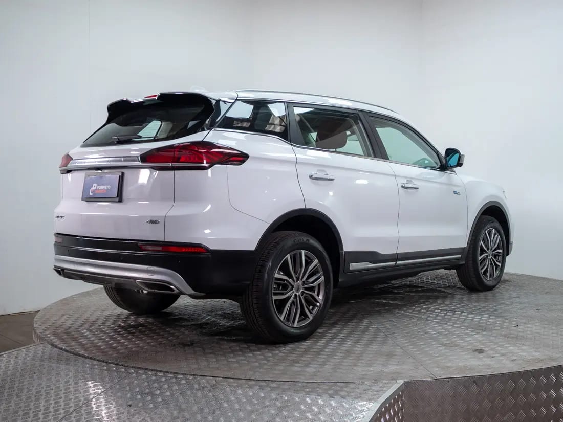 Geely Azkarra Azkarra 1.5 Turbo Luxury At año 2024