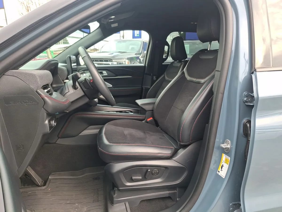 Ford Explorer 3.0 St 4wd At 5p año 2025