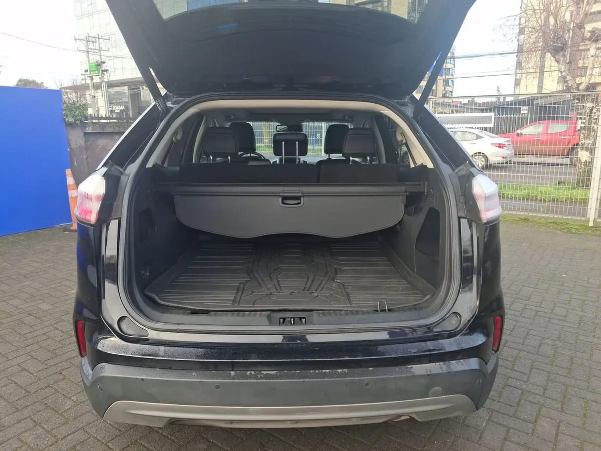 Ford Edge 2.0 Sel Ecoboost Awd At 5p año 2023