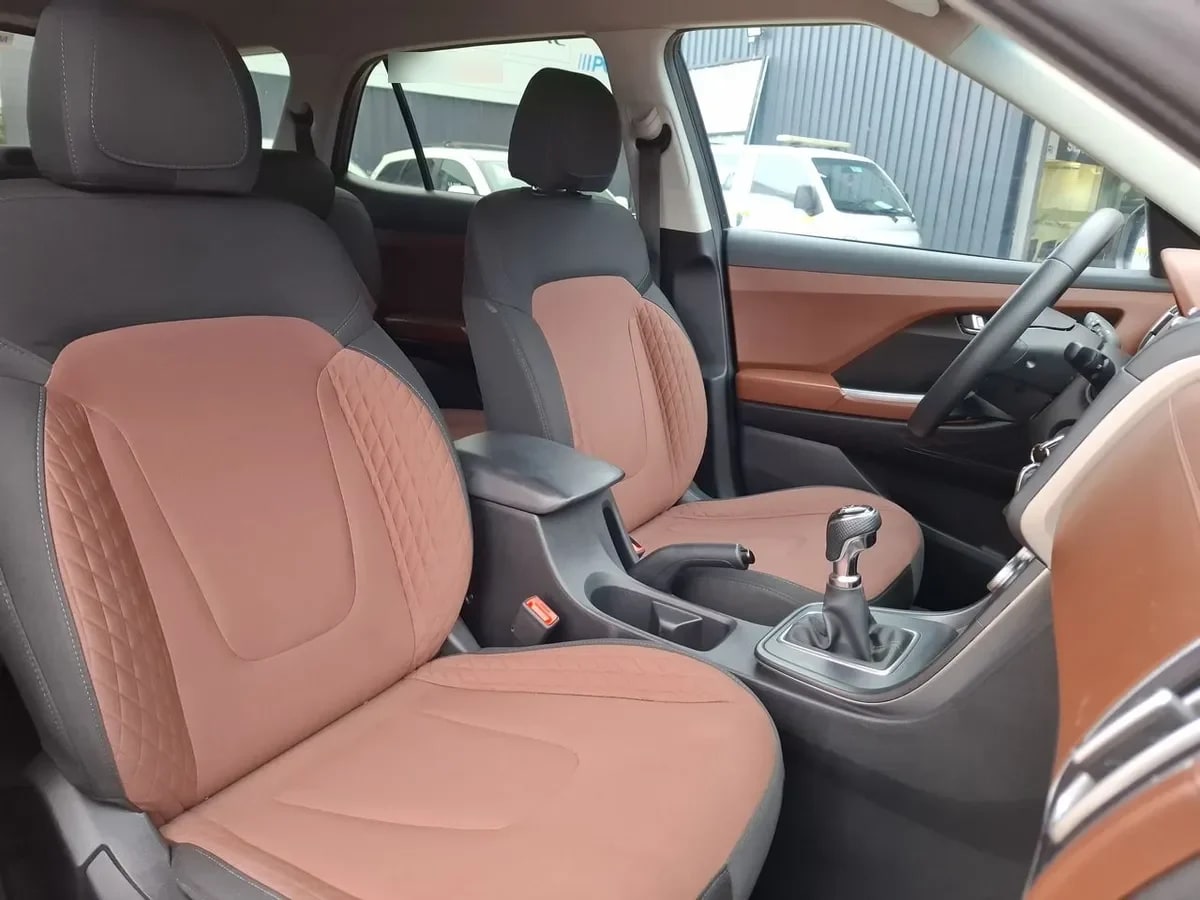 Hyundai Creta Grand 2.0 Plus Su2i 4x2 Mt 5p año 2025