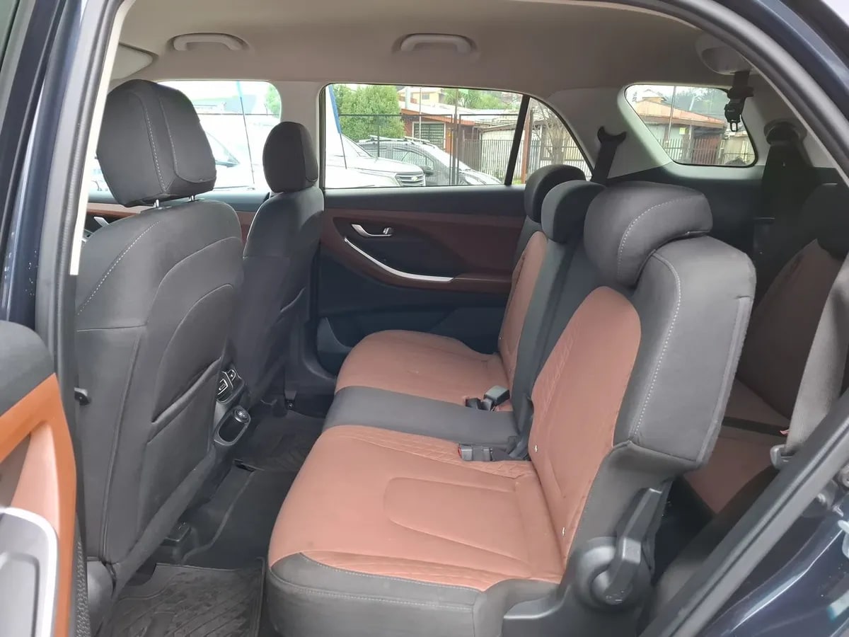 Hyundai Creta Grand 2.0 Plus Su2i 4x2 Mt 5p año 2025