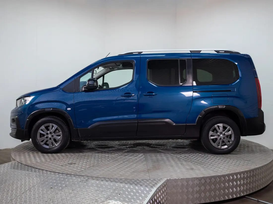 Peugeot Rifter Rifter 1.5 Allure Bluehdi 130 At Diesel año 2022