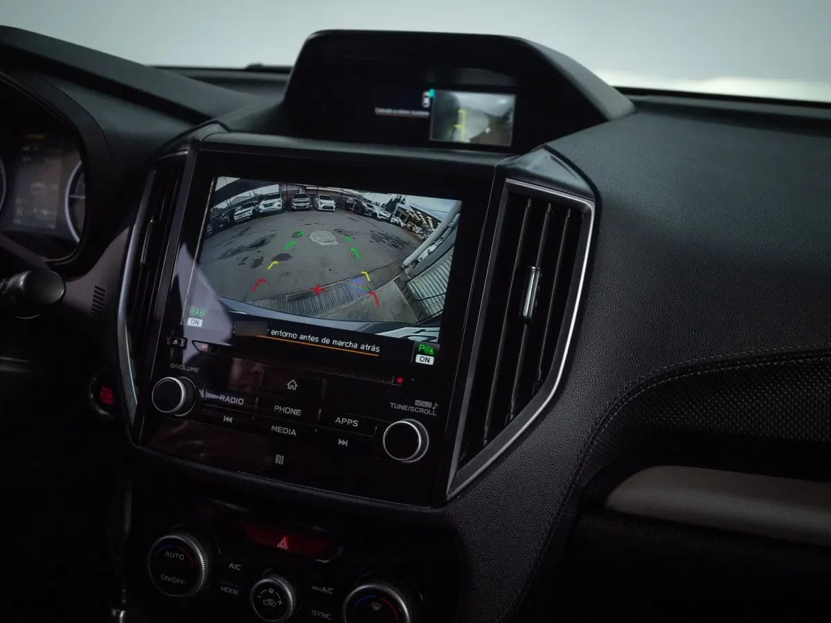 Subaru Forester Forester 2.0 Dynamic Eyesight At 4x4 año 2023